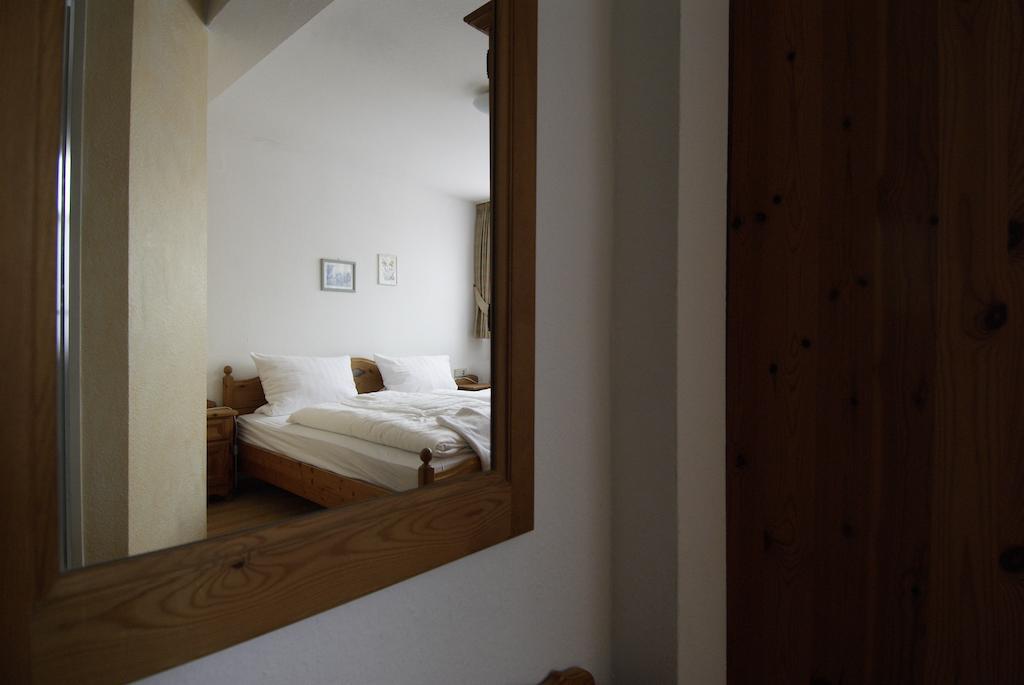 Hotel Regina Zirndorf Room photo